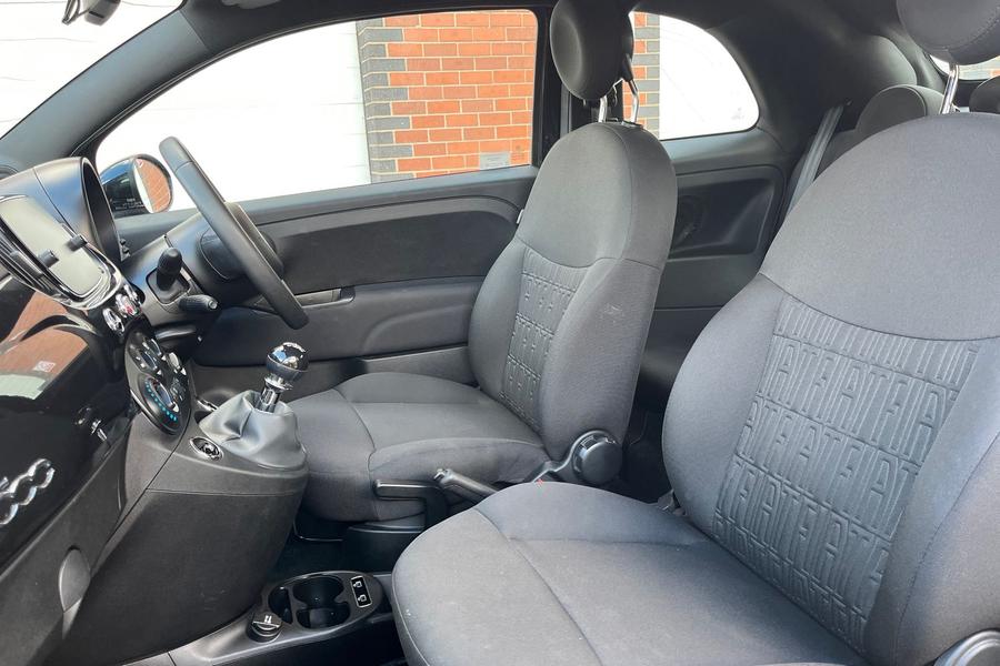 Fiat 500C Photo autoimg-66996ea0988f5c71f8097f93b67f0203e49c4753.jpg