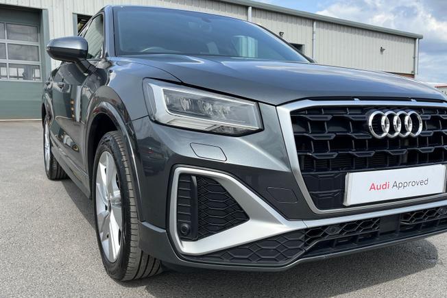 AUDI Q2 Photo 19