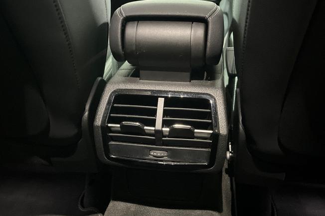 AUDI Q3 Photo 29