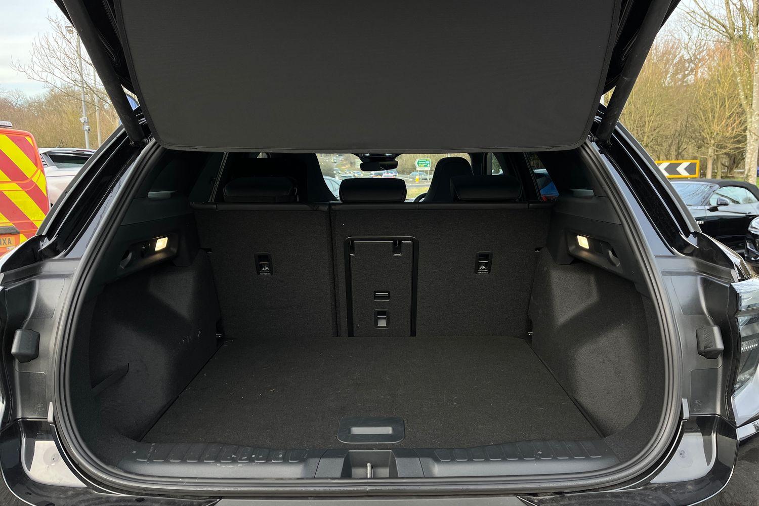 Ford Explorer Photo 20