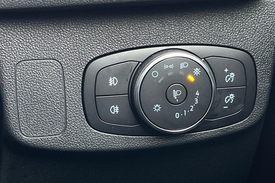 Ford Focus Photo autoimg-66a3105e992623e94064018dc07b592345f93036.jpg