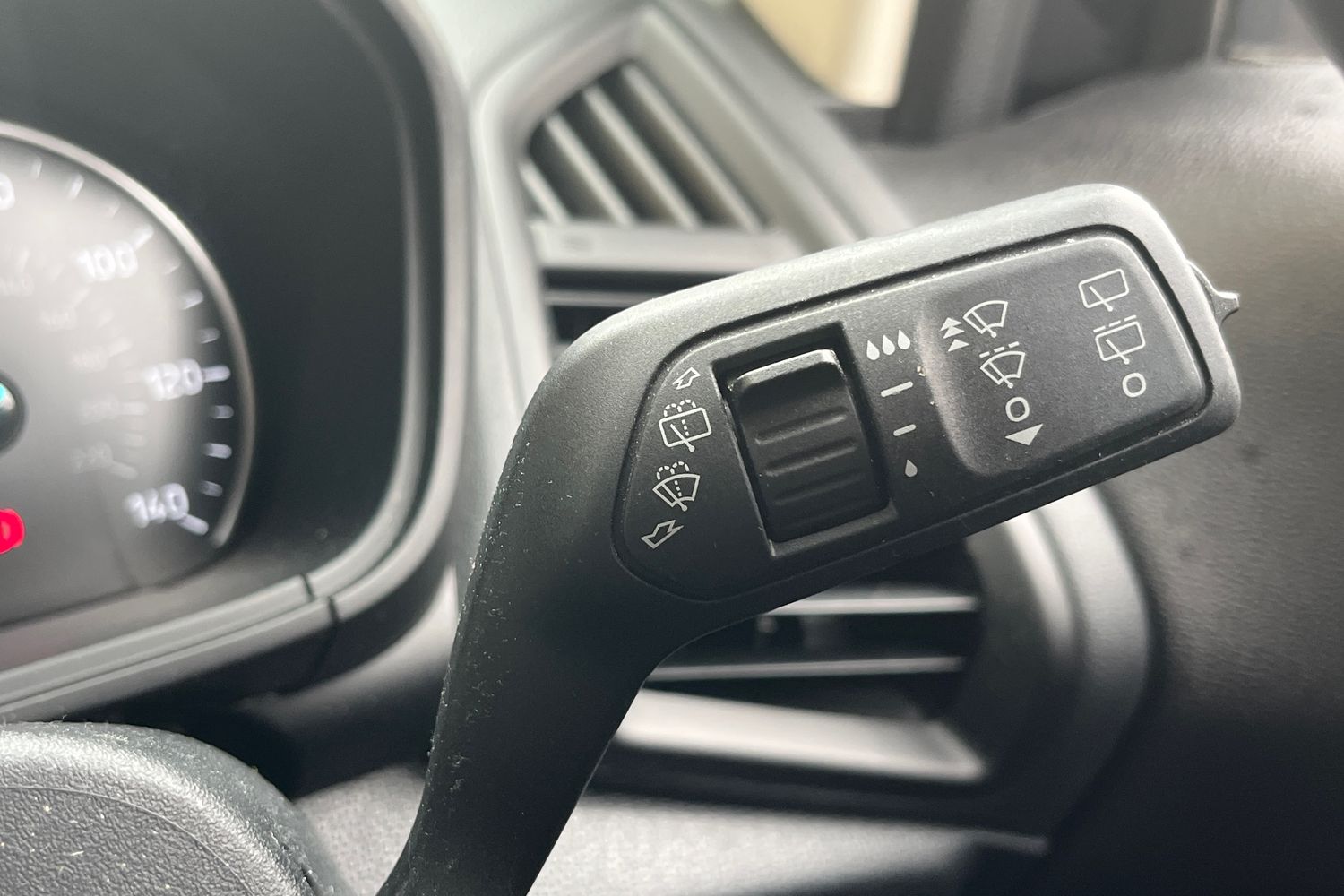 Ford EcoSport Photo 14