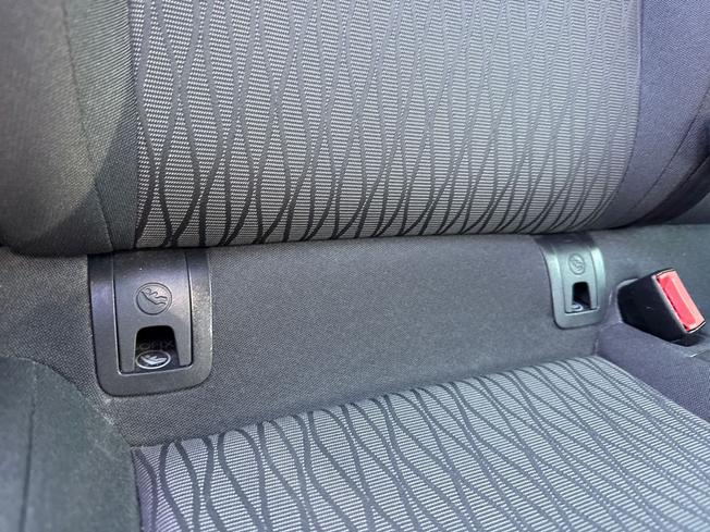 SEAT Leon Photo 23