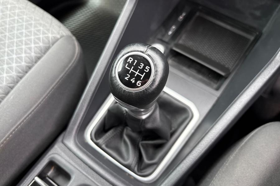 Ford TRANSIT CONNECT Photo autoimg-66adc1bd9f422be5f5130fe7e3ebbcdd0b2f9851.jpg