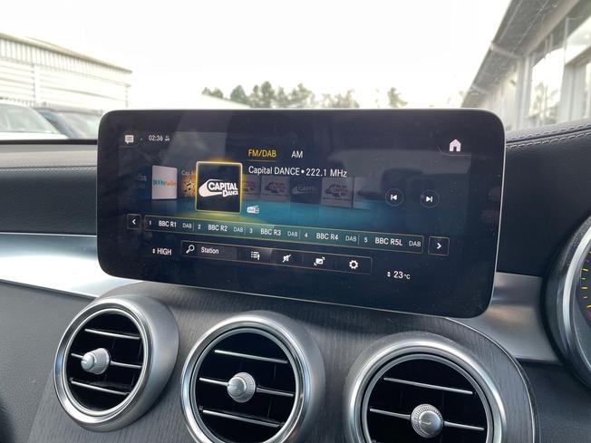 Mercedes-Benz Glc Photo 13