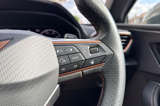 CUPRA Leon Photo 17