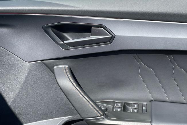 CUPRA Formentor Photo 23