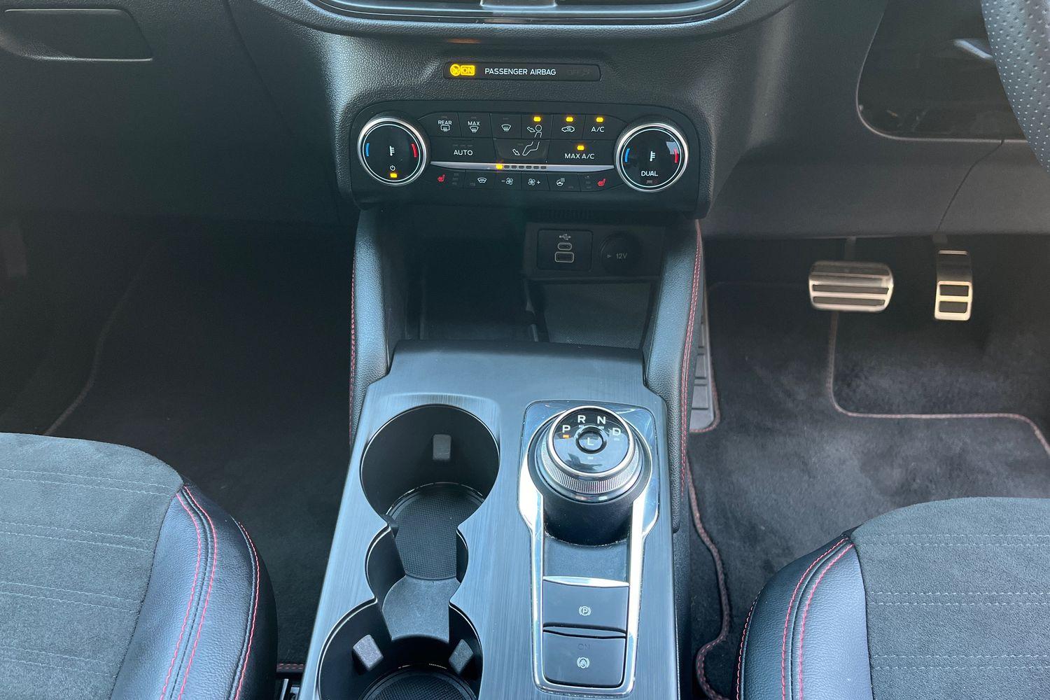 Ford Kuga Photo 33
