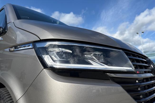 Volkswagen Caravelle Photo 19