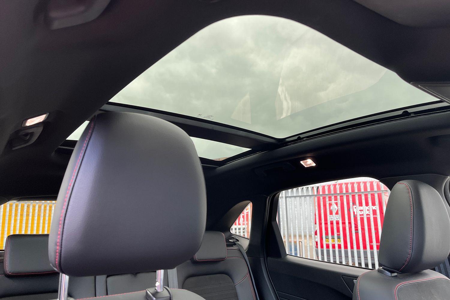 Ford Kuga Photo 29