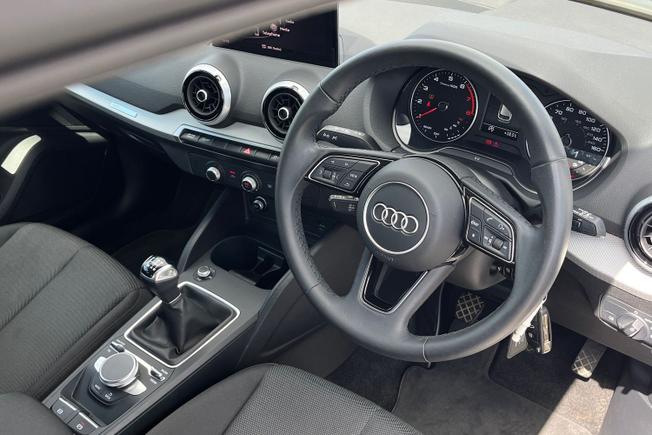 Audi Q2 Photo 27