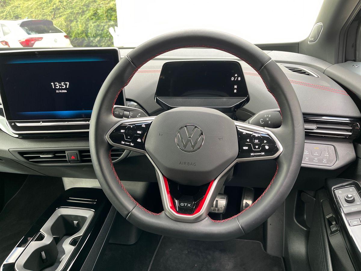 Volkswagen ID.5 Photo autoimg-66c98970b8e07027bceb10a9b3862a8d5694bbce.jpg