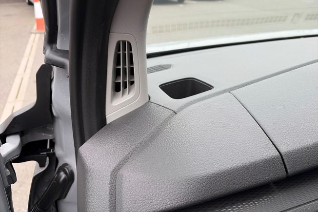 Volkswagen Transporter Photo 32