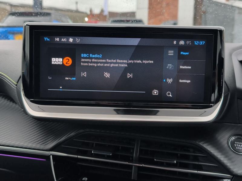 Used Peugeot 208 YT74LXX 19