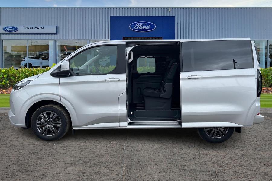 Ford TOURNEO CUSTOM Photo autoimg-66cde5ebafbfb9455c76818d78c1d67d100ef07b.jpg
