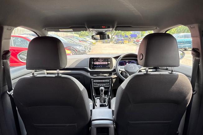 VOLKSWAGEN T-Cross Photo 33