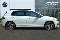 VOLKSWAGEN Golf Photo 4