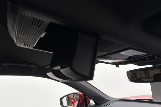 VOLKSWAGEN Tiguan Photo 24