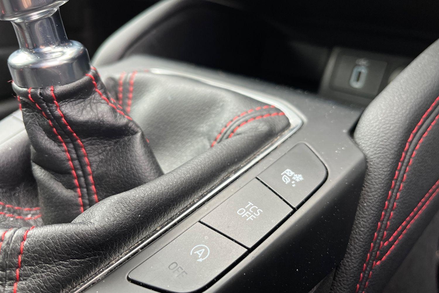 Ford FOCUS Photo 36