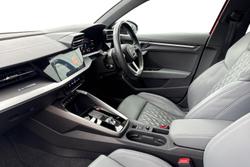 AUDI S3 Photo 2