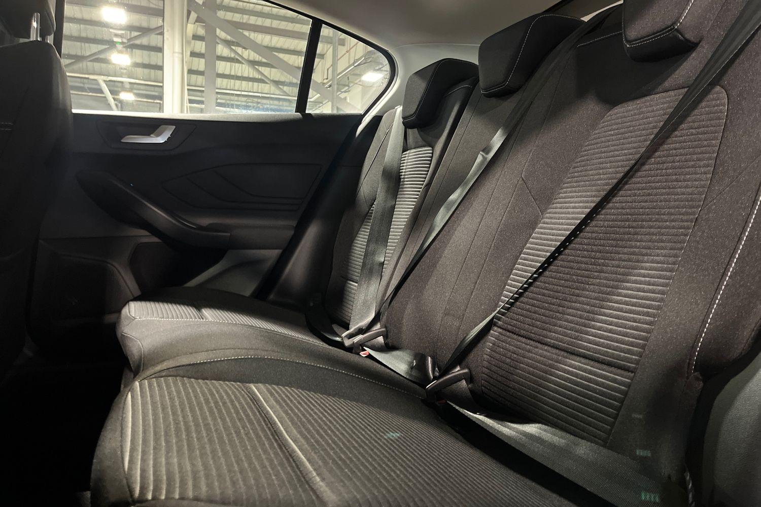 Ford Focus Photo 19