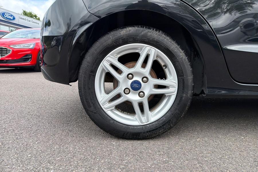 Ford KA+ Photo autoimg-66e10d9fb4ef4ce7163052914b8671b556c50b32.jpg