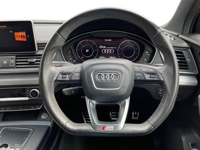 AUDI Q5 Photo 11