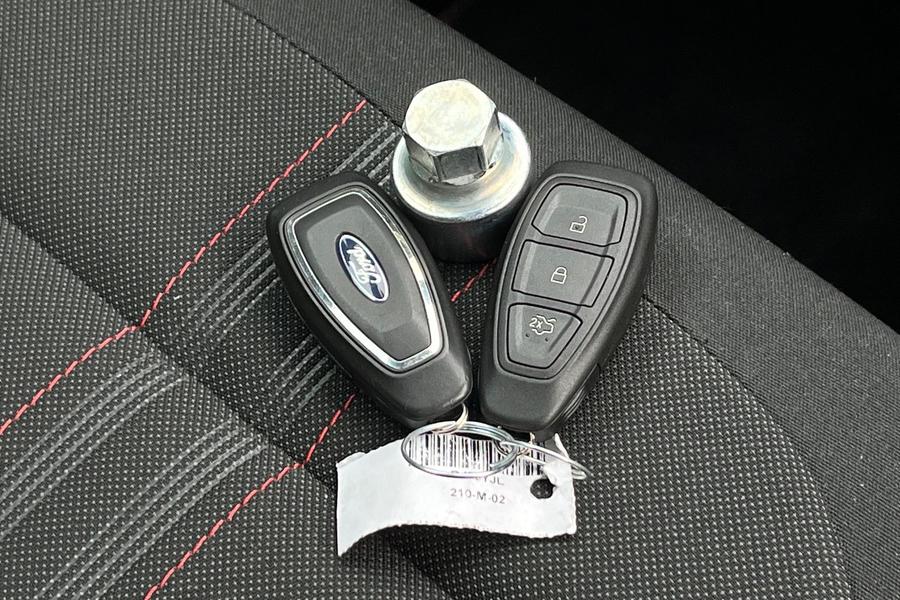 Ford PUMA Photo autoimg-66e629bdbf8bbbb5a8cf0709b17b4e43a52232bd.jpg