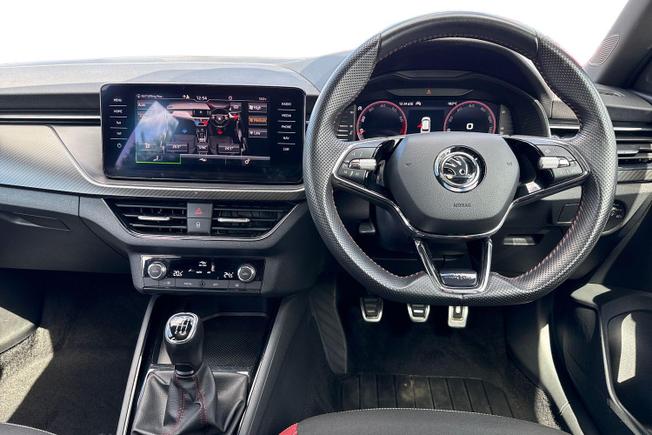 ŠKODA Kamiq Photo 11