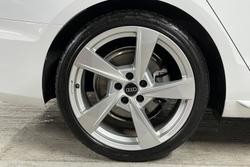 AUDI A4 Avant Photo 5