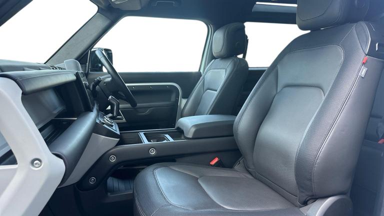 Used Land Rover Defender WJ73CWN 3