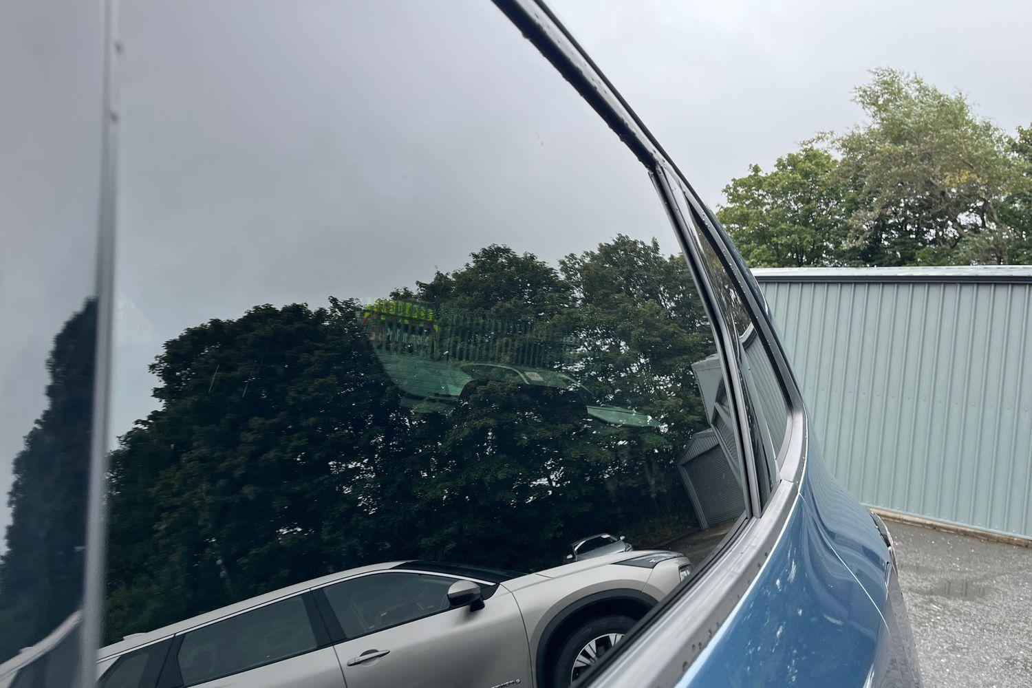 Ford Kuga Photo 24