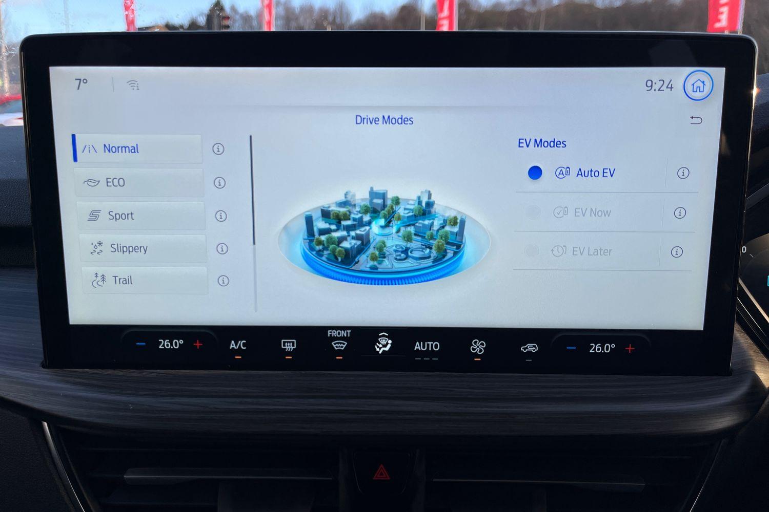 Ford KUGA Photo 28