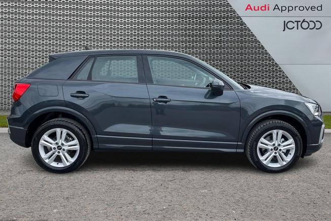 AUDI Q2 Photo 4