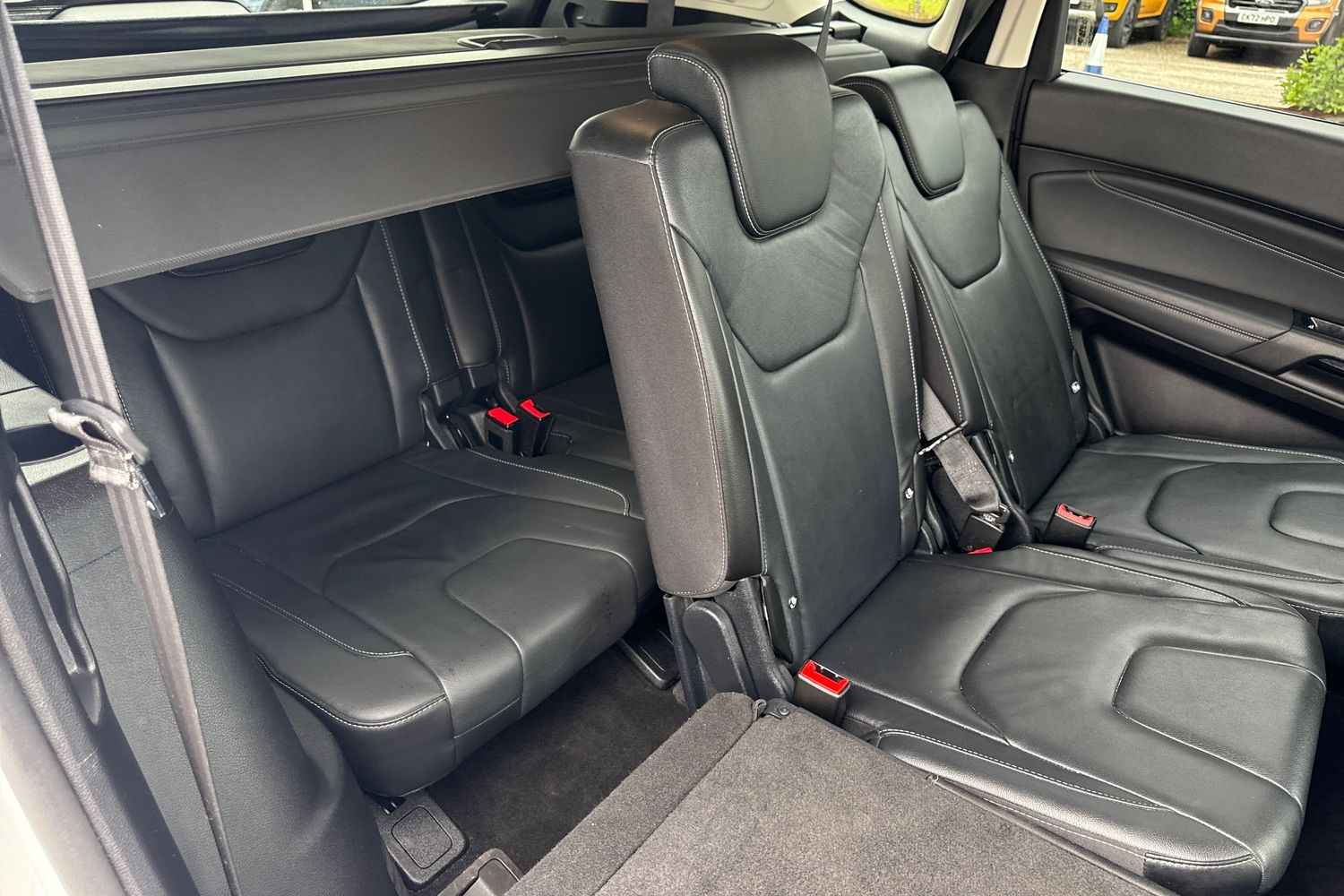 Ford S-MAX Photo 19
