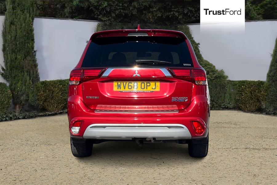 Mitsubishi OUTLANDER Photo autoimg-66fd4c603027ceea40560b7d59c3e444257ae7a1.jpg