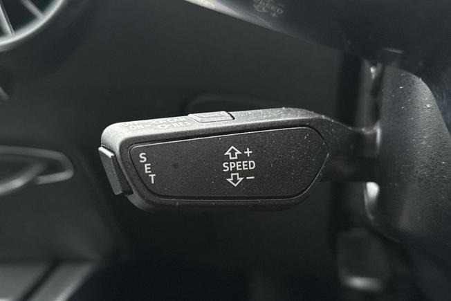 AUDI TT Photo 36