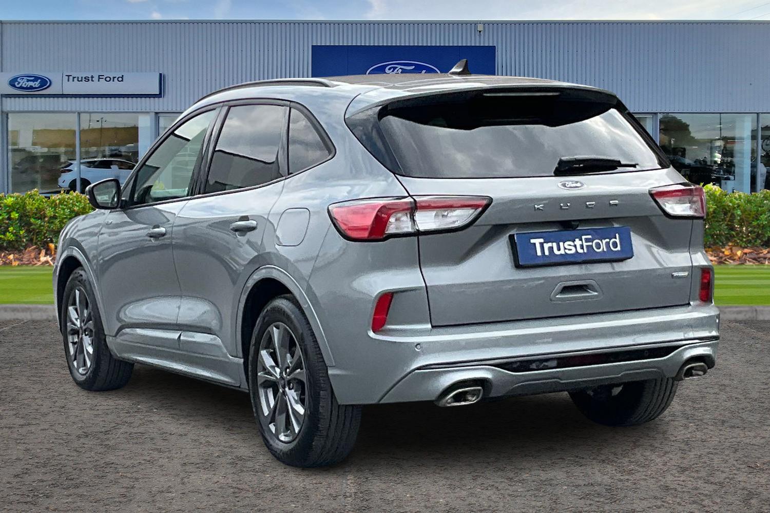 Ford Kuga Photo 1