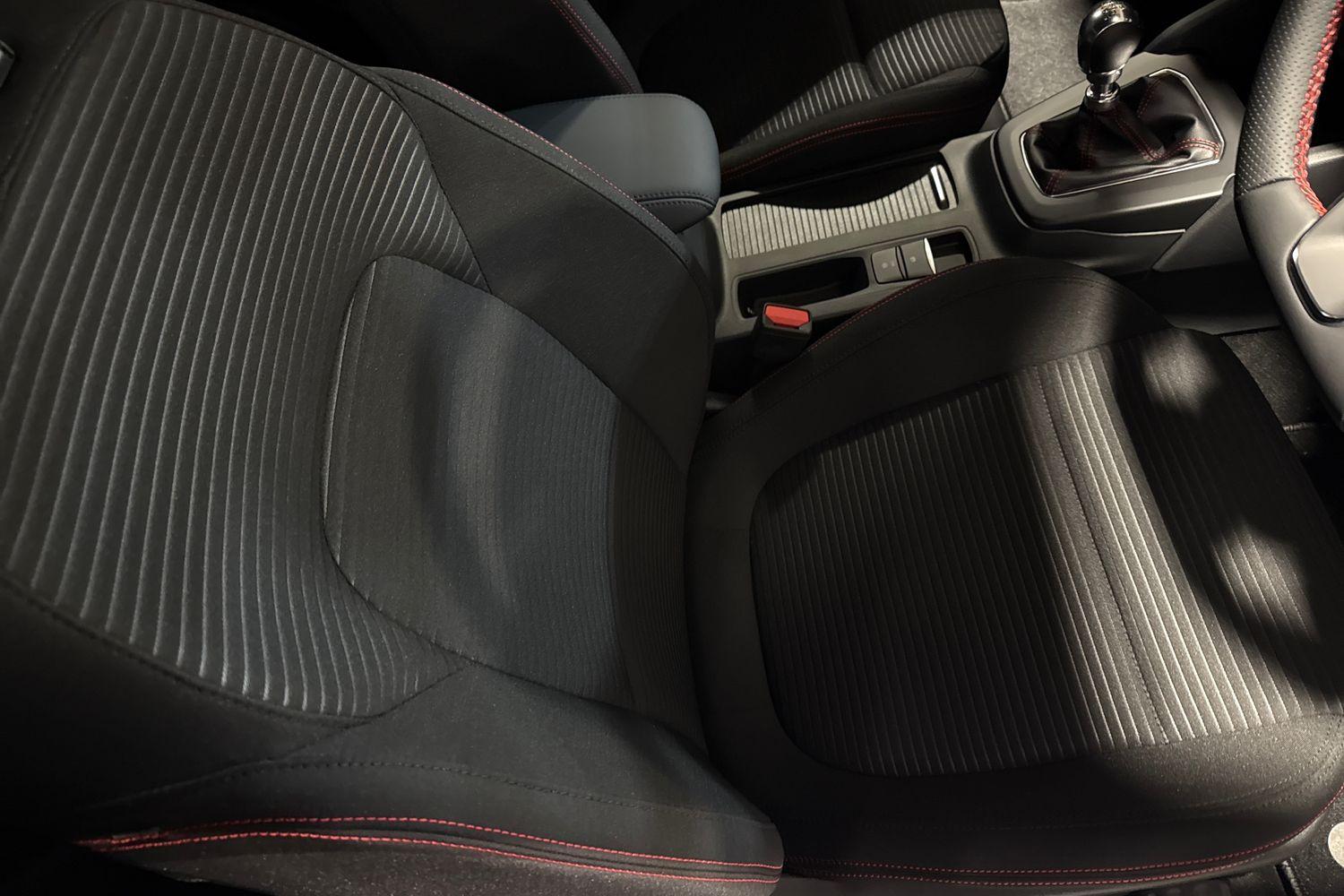 Ford Focus Photo 25