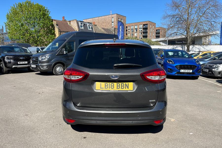 Ford C-MAX Photo autoimg-67025ec7776c9c7e1f13b242ecd989349bc7d891.jpg