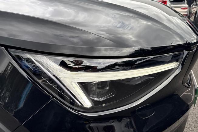 VOLVO C40 Photo 19