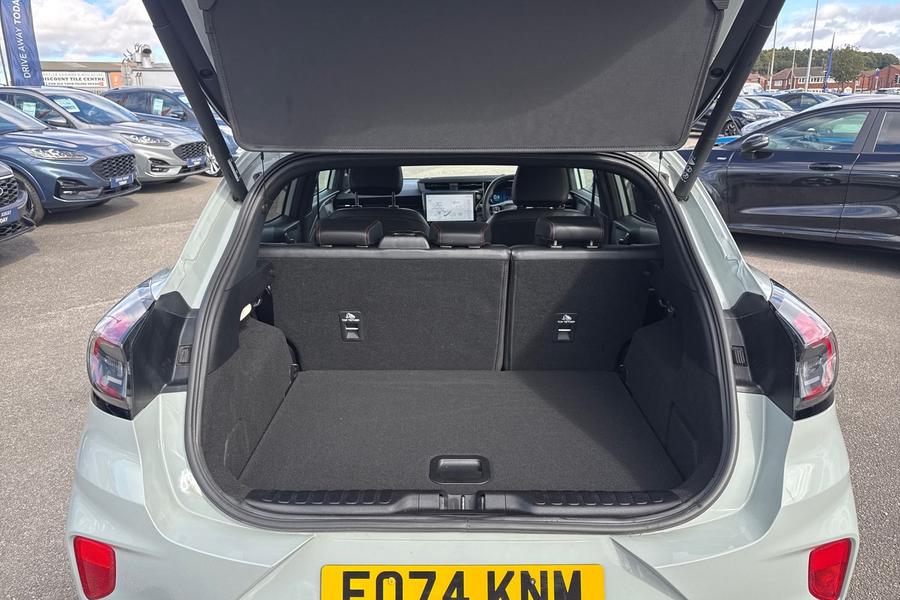 Ford PUMA Photo autoimg-67093a68e6e7be5f8a10301ddb409656fd8448e5.jpg