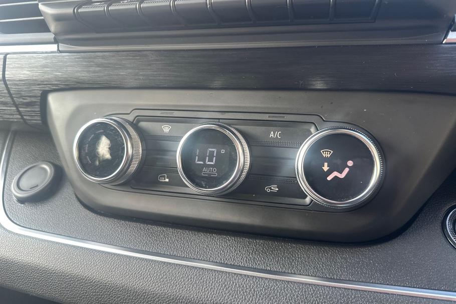 Used Renault TRAFIC MW25ZKZ 37