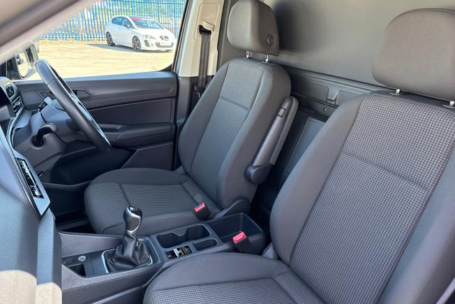 VOLKSWAGEN Caddy Maxi Photo 45