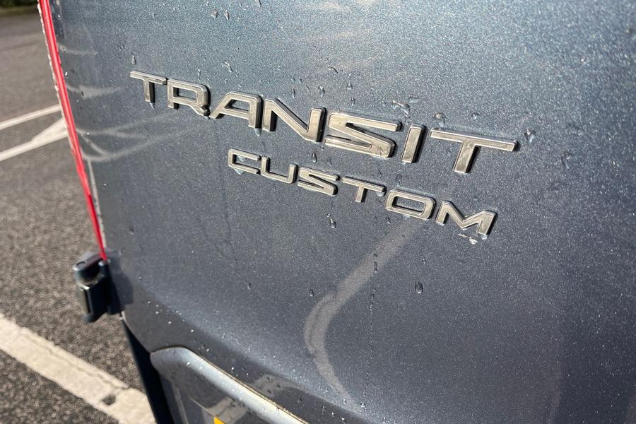 Ford Transit Custom Photo autoimg-6714cee831406c6e7af68c18f76ff33f881df204.jpg