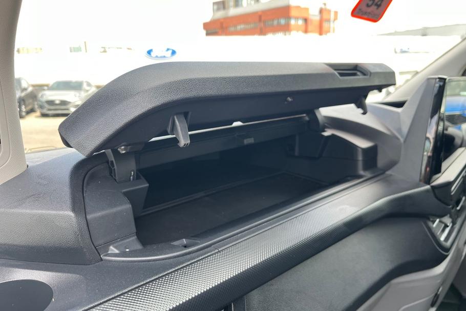 Used Ford E-TRANSIT CUSTOM RX26BBU 39
