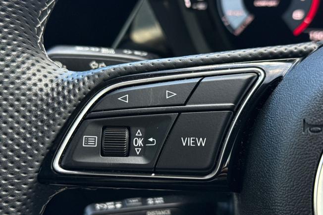 AUDI A3 Photo 16