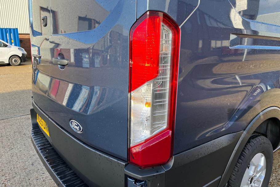 Used Ford TRANSIT WO25UNN 39