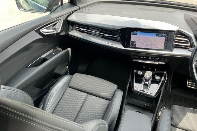 AUDI Q4 E-Tron Photo 50
