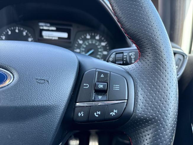 FORD Fiesta Photo 17